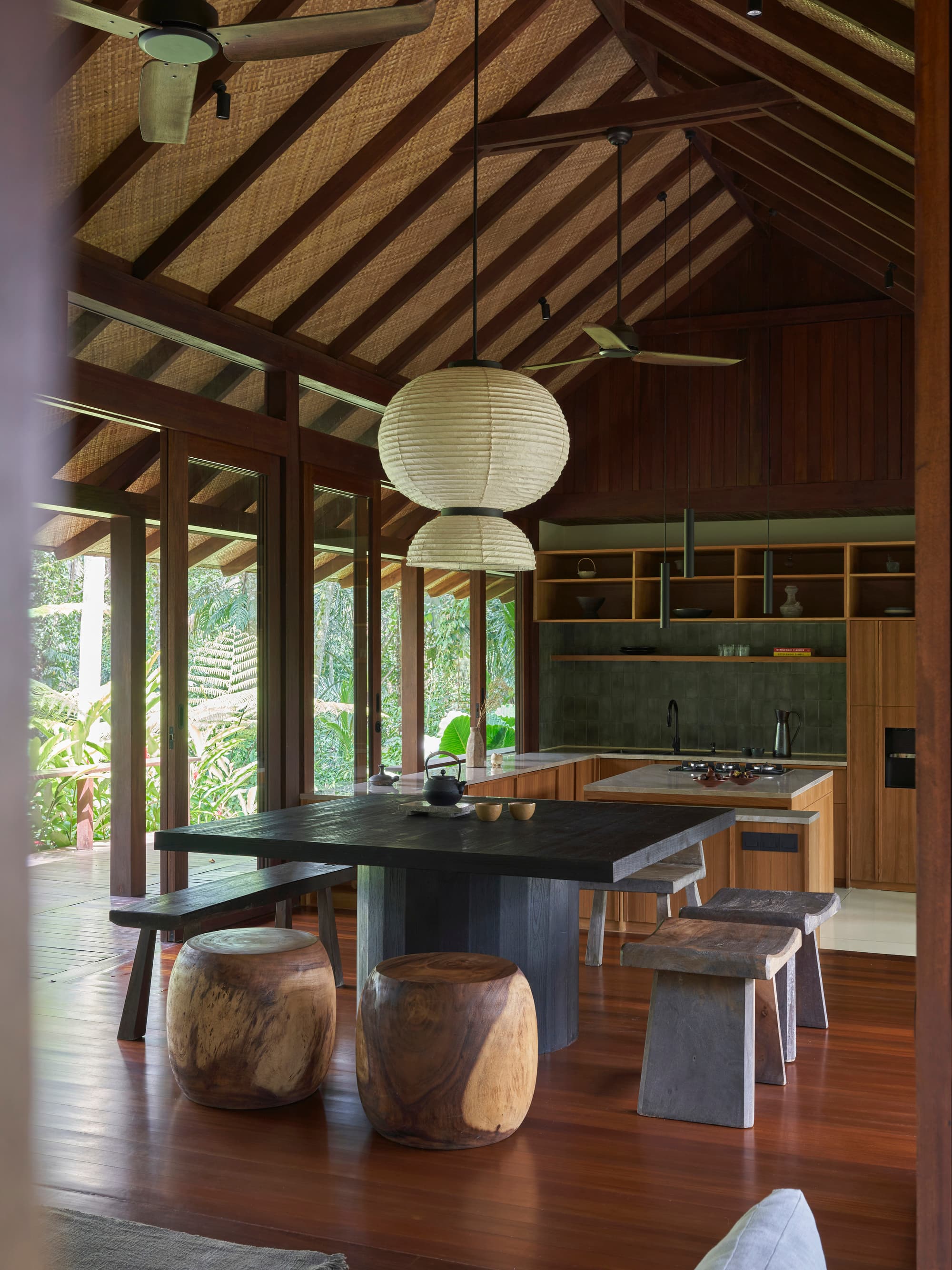 Mandalika Cliff Villa — Kuta Mandalika, Lombok